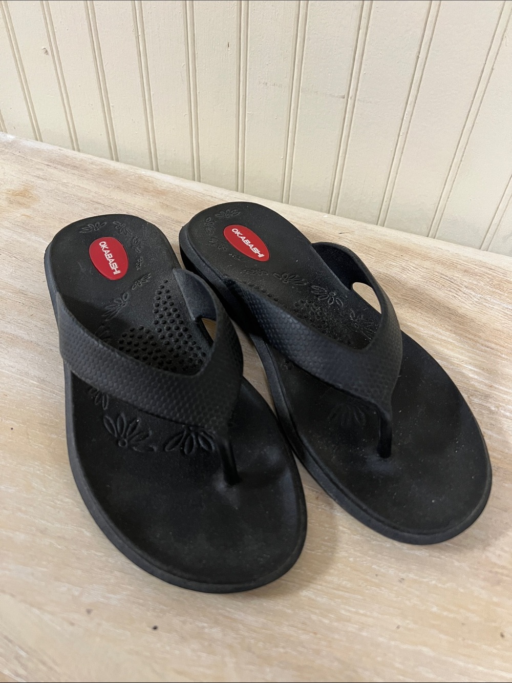 Okabashi Black Women's Flip Flops with Floral Footbed